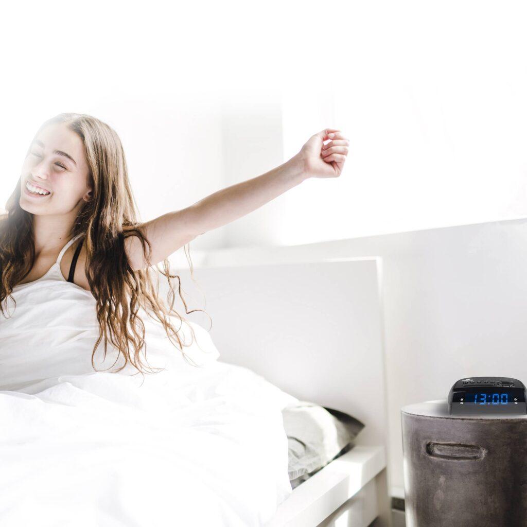 ceas de masa cu alarma sunrise hit negru ngs 3