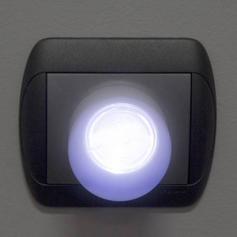 lampa-cu-directionare-led-si-senzor-de-iluminare-phenom