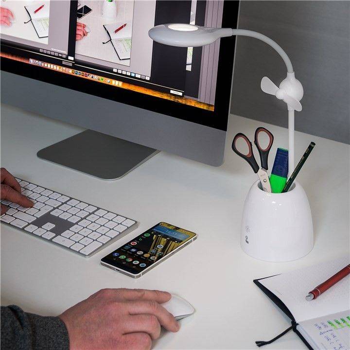 lampa de birou cu ventilator acumulator si suport de pixuri alba goobay 4