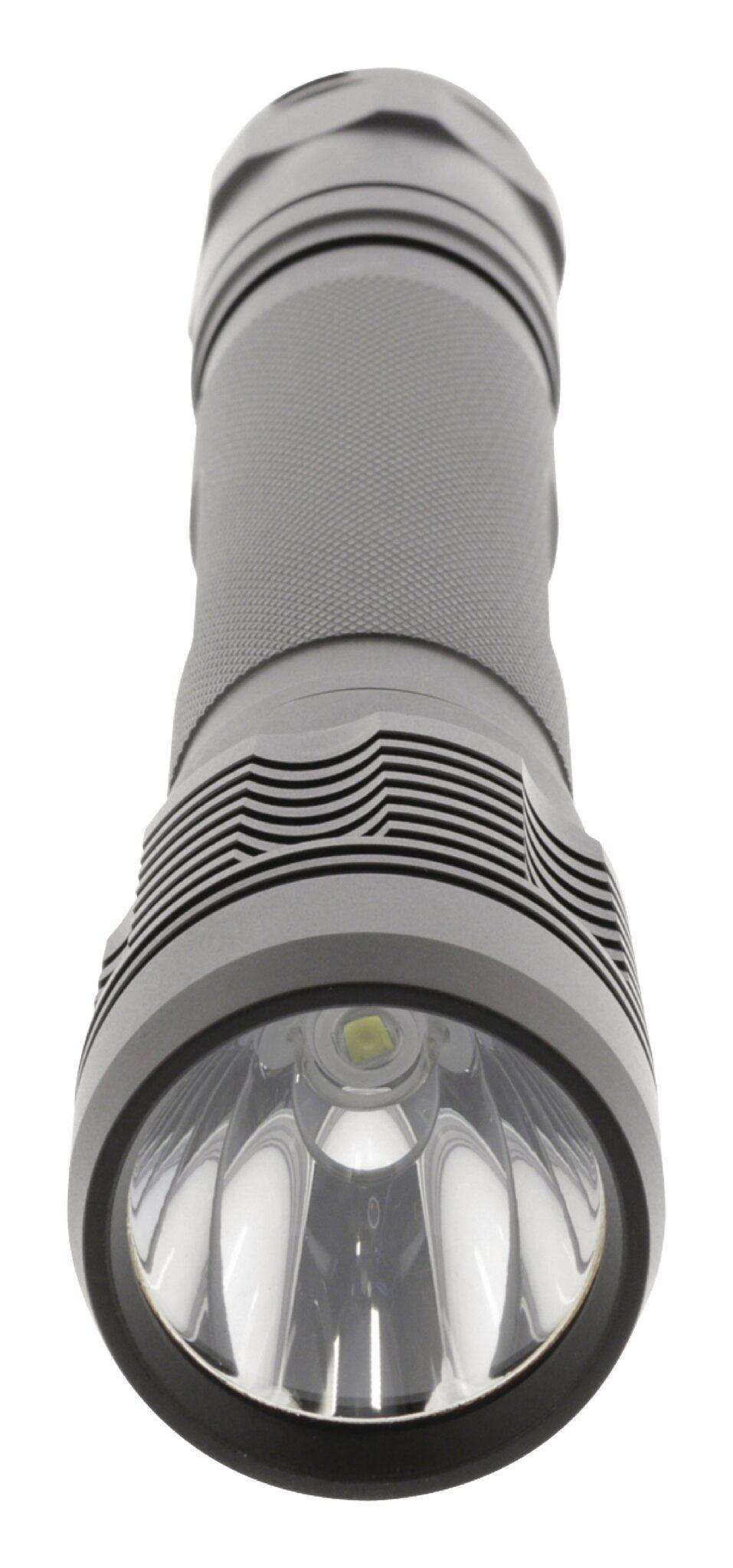 Lanterna cu carcasa din aluminiu neagra LED 10W Baterie tip C R14 Konig 3 lanterna cu carcasa din aluminiu neagra led 10w baterie tip c r14 konig 3 scaled