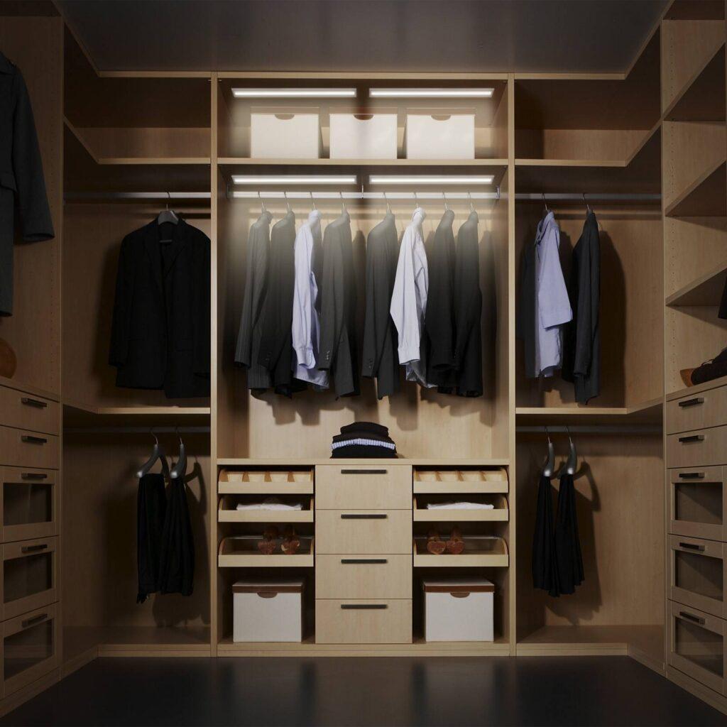 lumina led ultraslim cu senzor de miscare pir 9w 4000k 675lm 600x40x15mm phenom 5