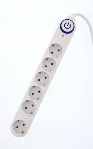 prelungitor 6 prize 3m alb cu intrerupator cablu 3xg15mmp well