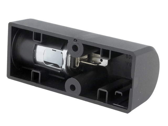 priza bricheta auto mama x1 16a 12 24v dc montare pe panou pro car 67614000 2