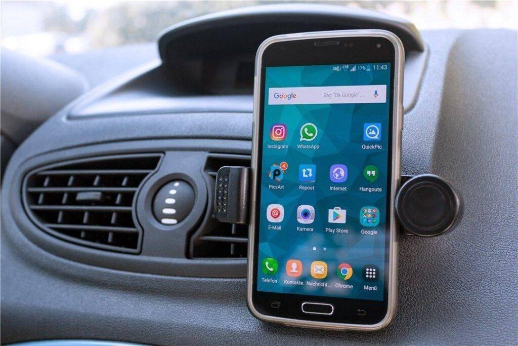 suport auto universal pentru smartphone cu prindere la ventilatie goobay 5