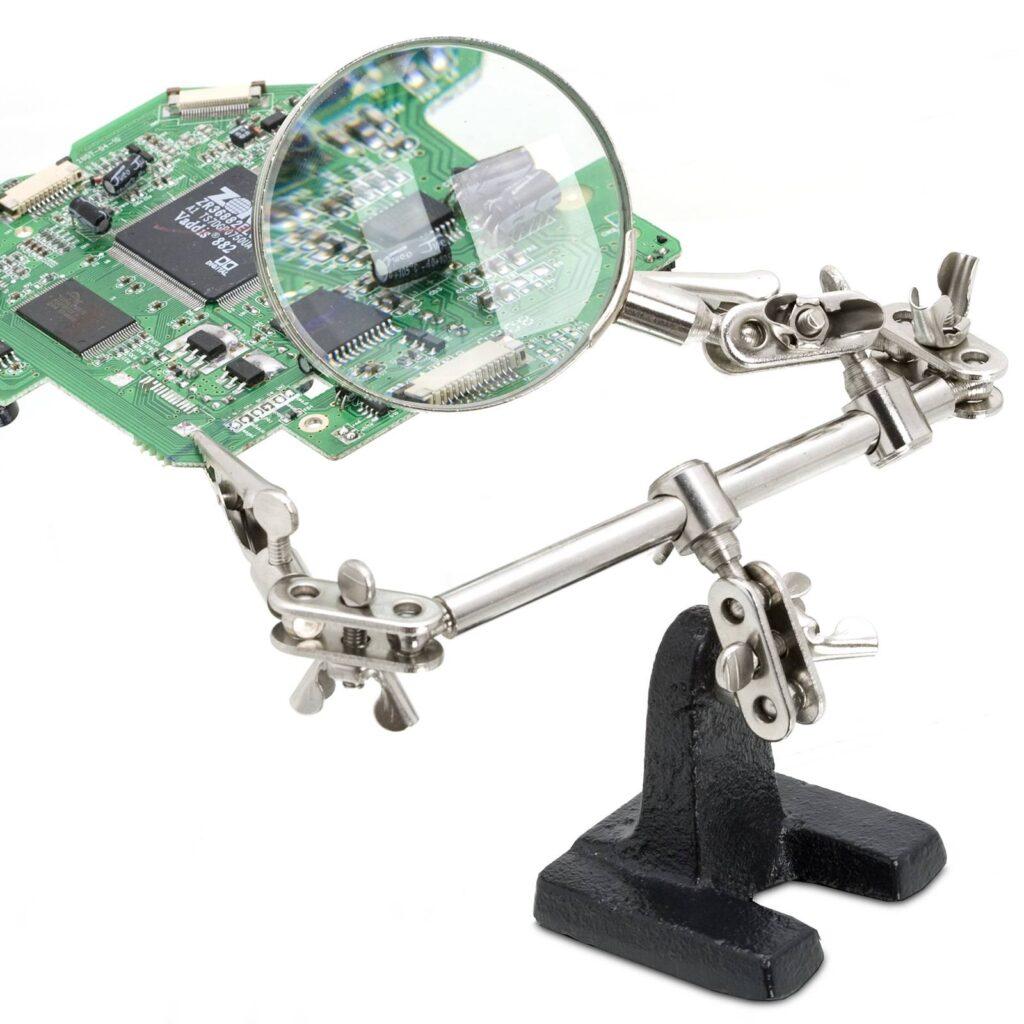 suport placa circuit imprimat cu lupa marire 2x fahrenheit 1