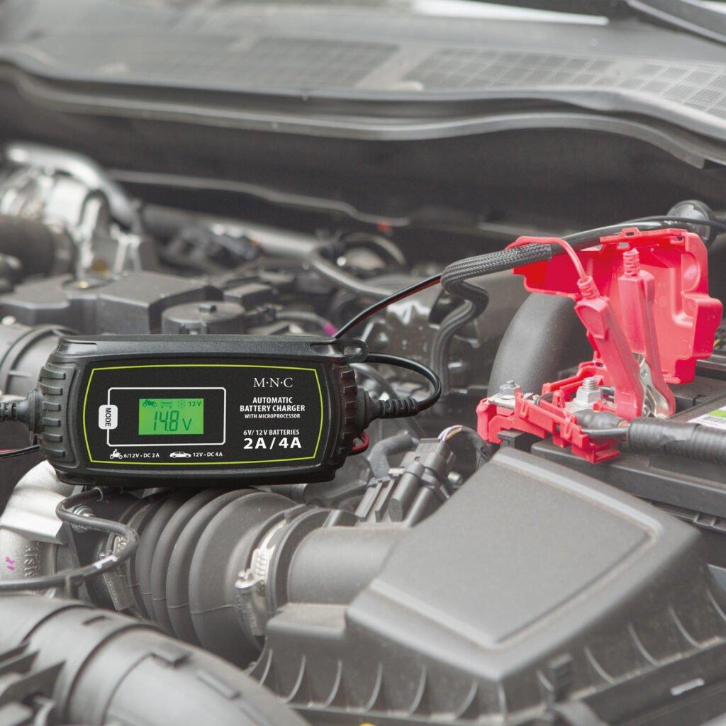 incarcator automat pt baterii auto 230v 2a 4a mnc 1