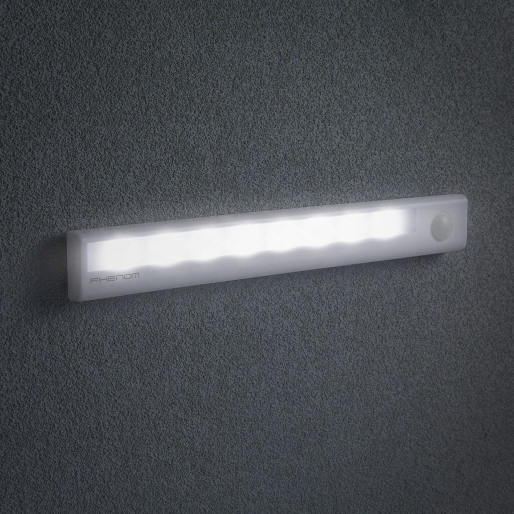 lumina led pentru mobilier 4x aaa cu senzor de miscare pir infrarosu si iluminare 235x30x21mm phenom lumina led pentru mobilier 4x aaa cu senzor de miscare pir infrarosu si iluminare 235x30x21mm phenom