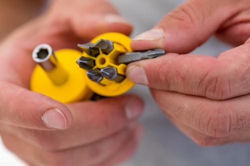 surubelnita magnetica multibit cu 6 varfuri 0 66 357 stanley 3