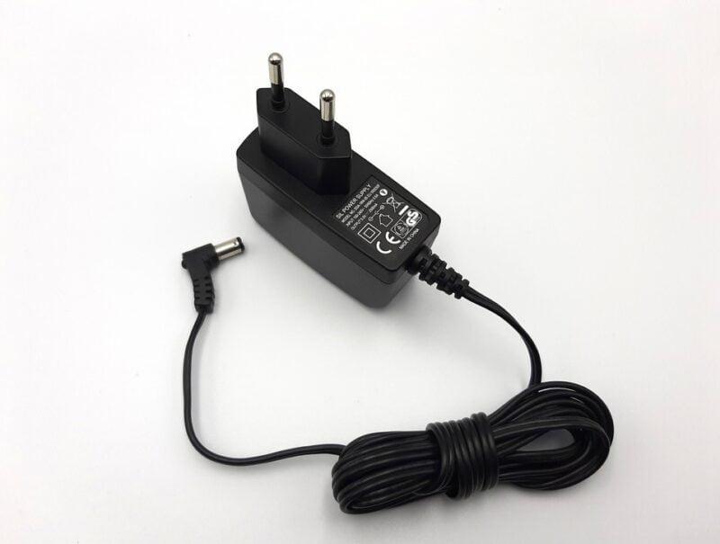 Alimentator AC/DC 5V 2500mAh 5.5x2.1mm pentru routere