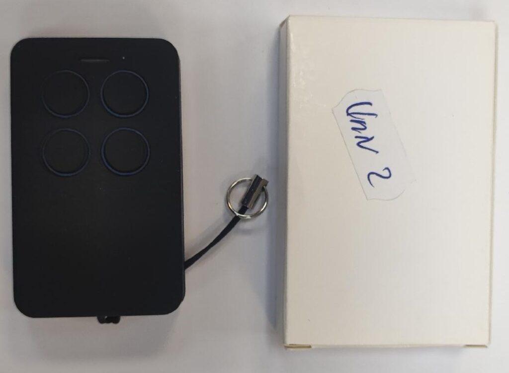 telecomanda univ 2 rf 286 868mhz copiaza cod fix si cod saritor 1