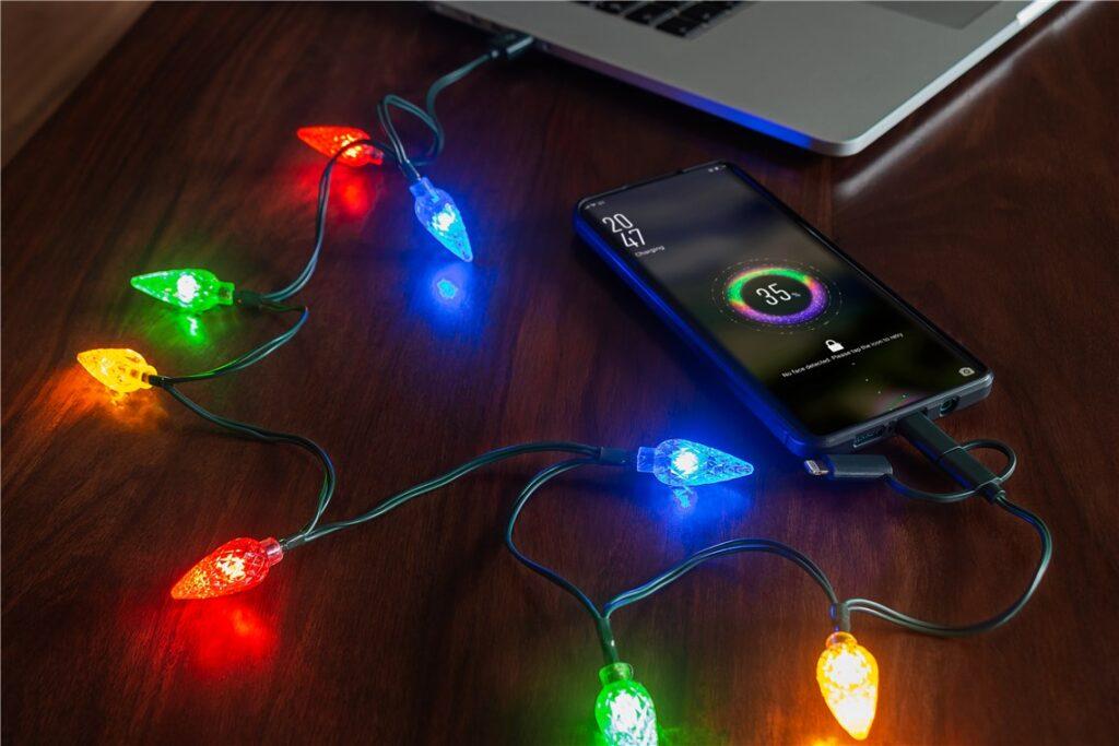 Cablu De Incarcare Usb Pentru Smartphone Cu Lumini Led Rgb Lightning Micro Usb Usb Type C 90cm Goobay 60339
