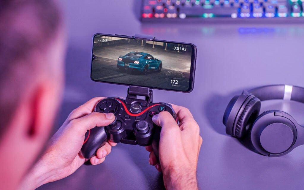 Gamepad Wireless Smartphone Rebel Kom1180