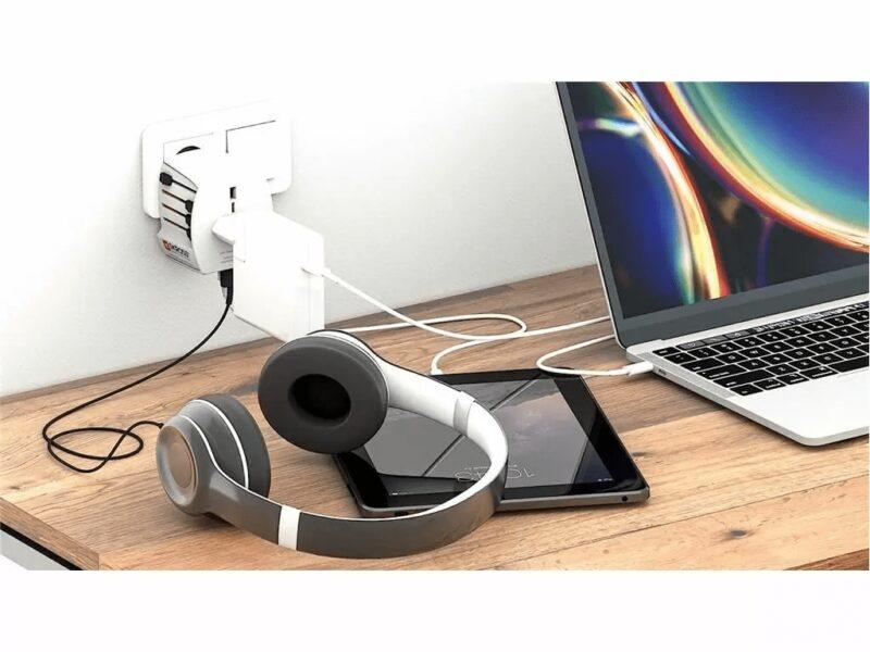 Adaptor Priza Universal Skross 1302960 2x Usb 150 Tari Eu Sua Japonia Australia China Uk