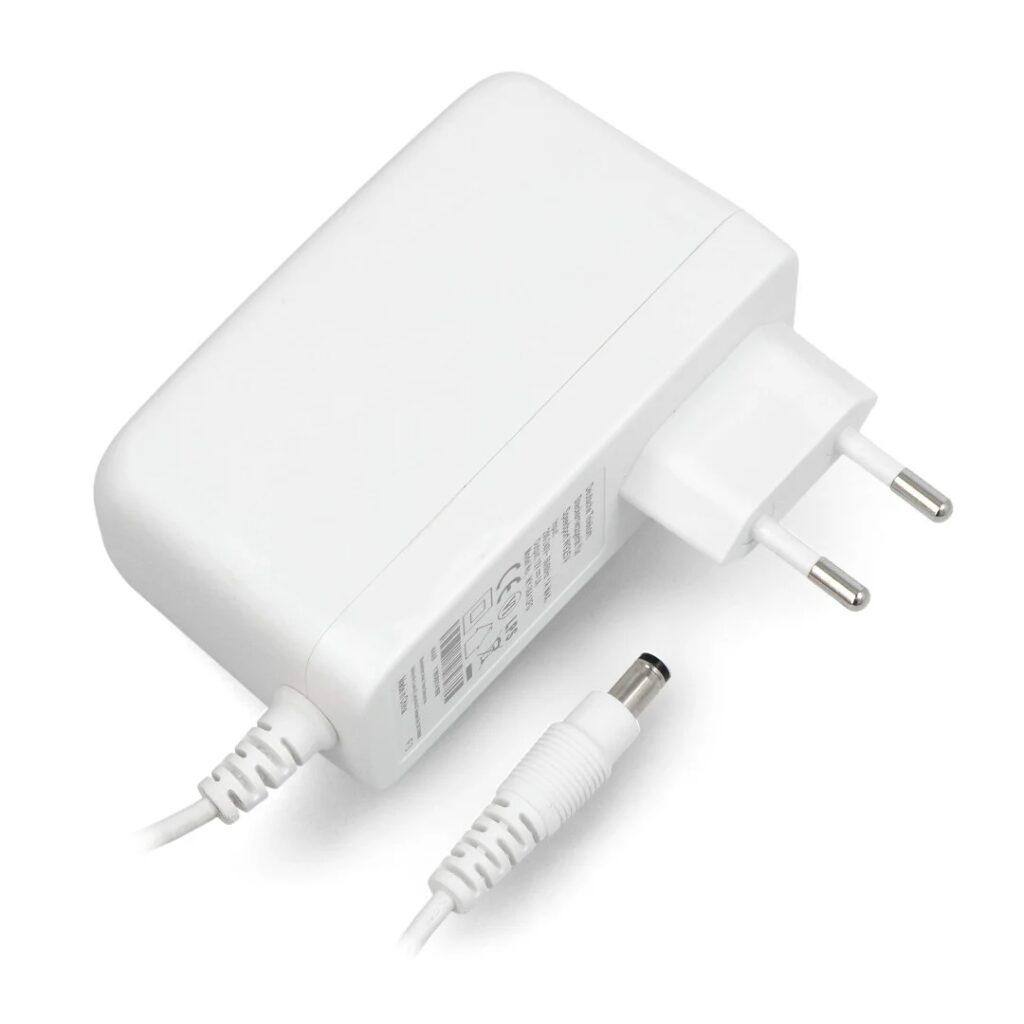 Alimentator Ac Dc 12v 3000mah 36w 55x25 Mm Alb