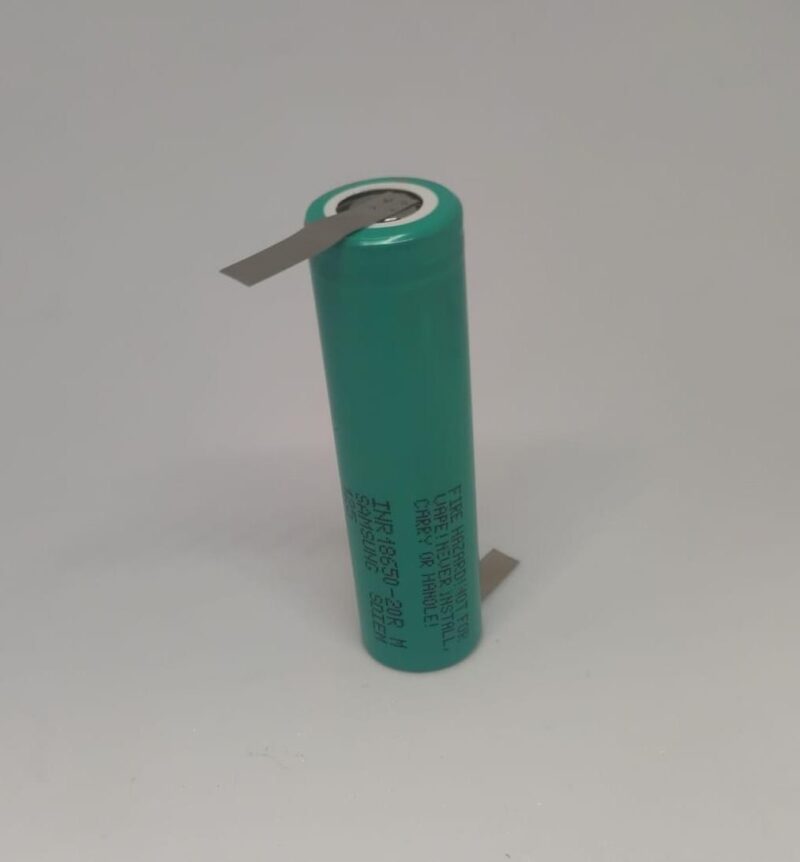 Acumulator 18650 SAMSUNG LI-ION 3.7V 2000mAh 22A cu terminale in S INR18650-20R-S