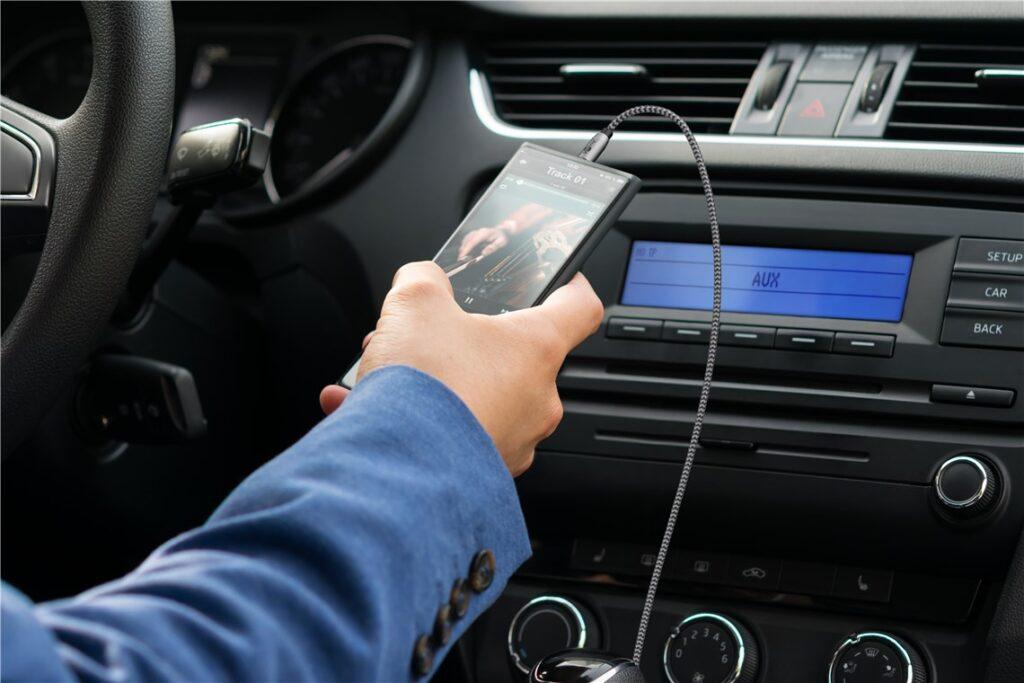 Cablu Audio Stereo Aux Jack 35 Mm Tata Tata 2m Premium Extrem De Flexibil Textil Negru Goobay Plus 65274