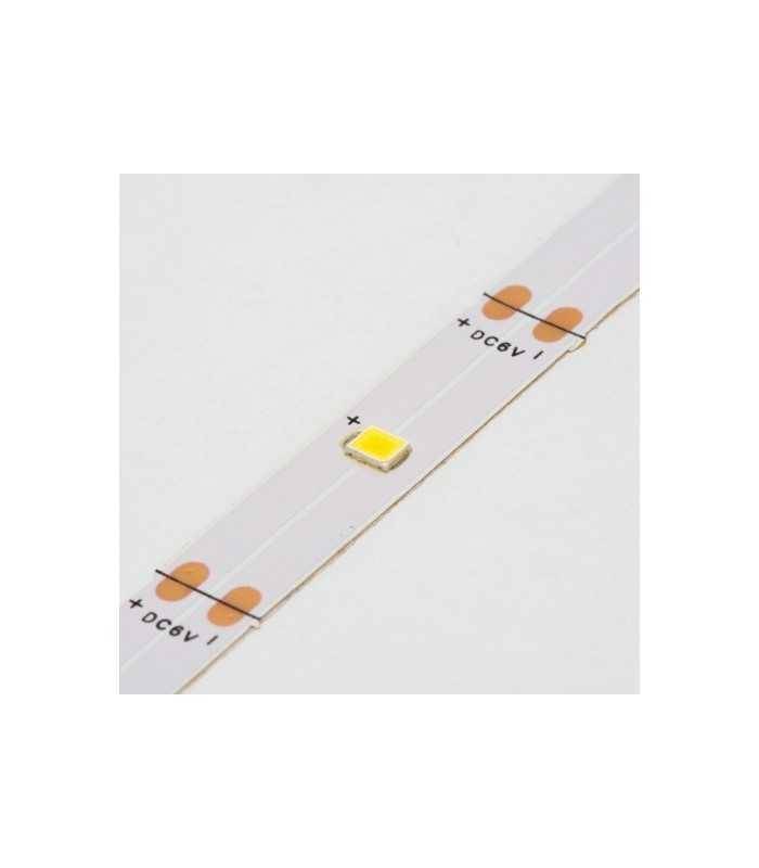 banda led x30 1m alb cald cablu 08m cu baterie 3x aa family decor 1