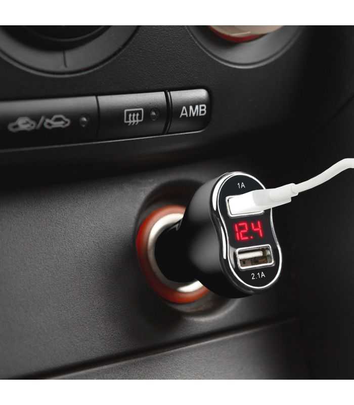 incarcator auto negru 31a usb x2 bricheta cu voltmetru mnc 1