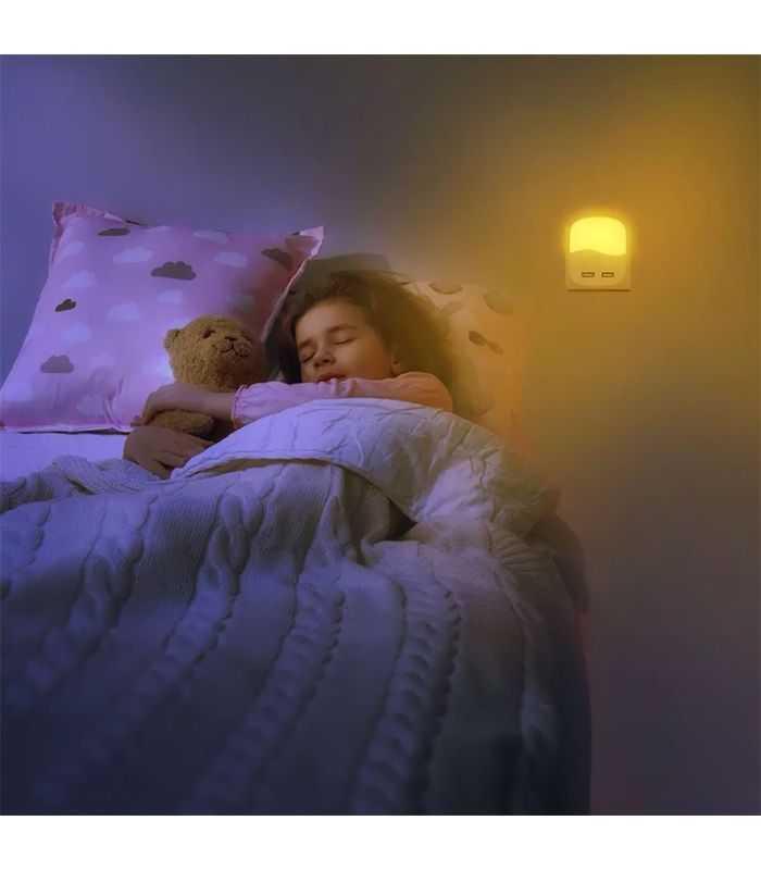 Lampa Veghe Patrata Cu Senzor Lumina Alb Calda 3000k 2x Usb V Tac Sku 507