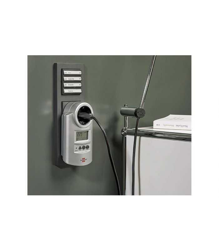 Priza Cu Masurarea Energiei Consumate 16a 3600w Brennenstuhl Pm231