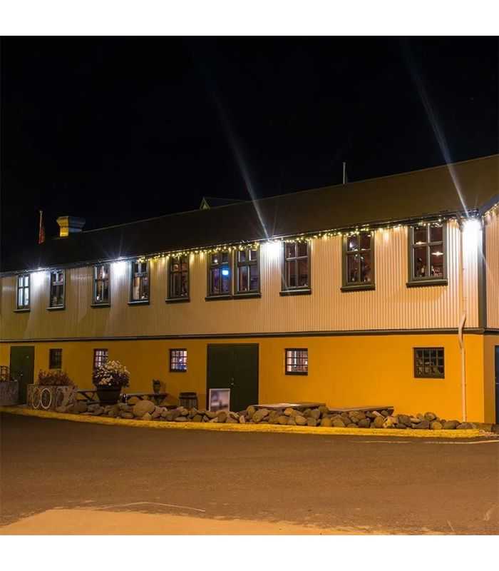 Reflector Led Smd Cip Samsung 100w 8700lm 4000k Ip65 Negru V Tac