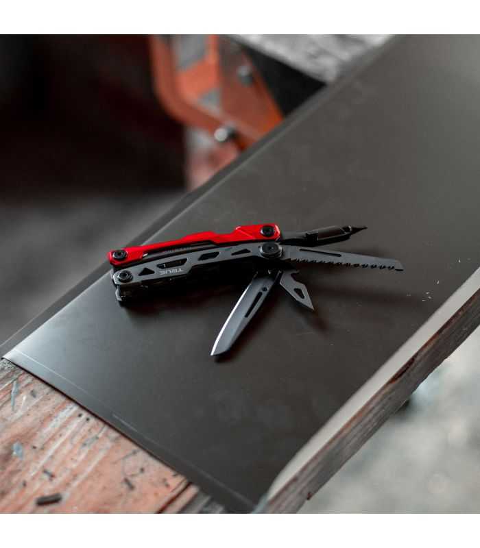 True Utility Ti Pocket Multi Tool Tru Mtl 0004 G 7 Functii Acoperite Cu Nitrura De Titan